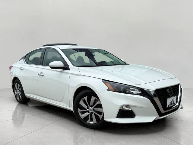 2022 Nissan Altima 2.5 S
