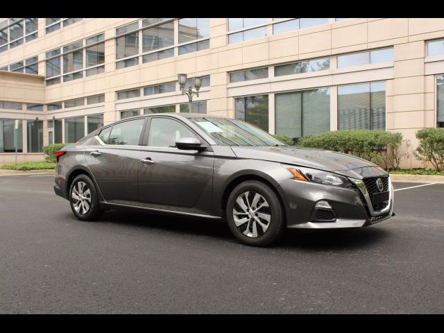 2022 Nissan Altima 2.5 S