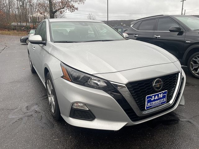 2022 Nissan Altima 2.5 S