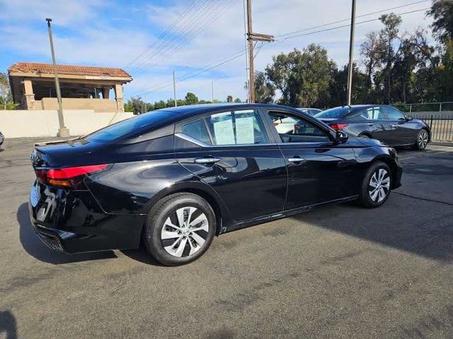 2022 Nissan Altima 2.5 S