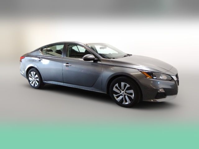 2022 Nissan Altima 2.5 S