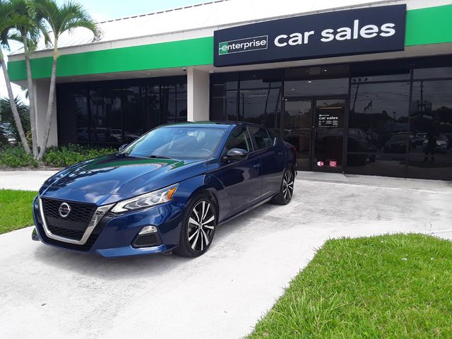 2022 Nissan Altima 2.5 SR