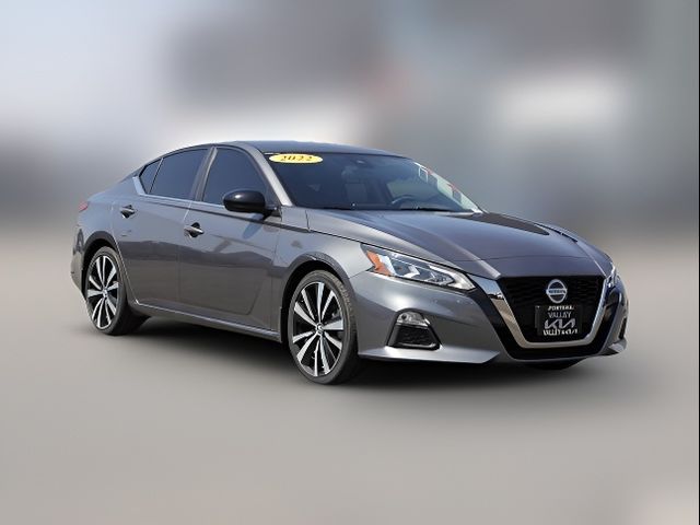 2022 Nissan Altima 2.5 SR