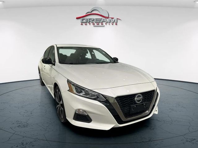 2022 Nissan Altima 2.5 SR