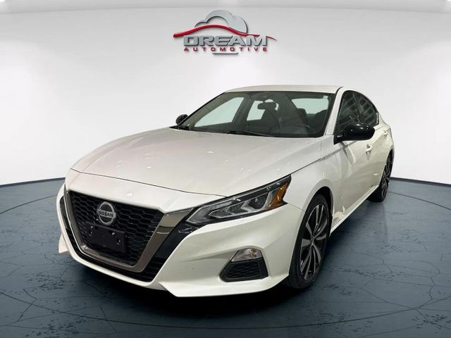 2022 Nissan Altima 2.5 SR