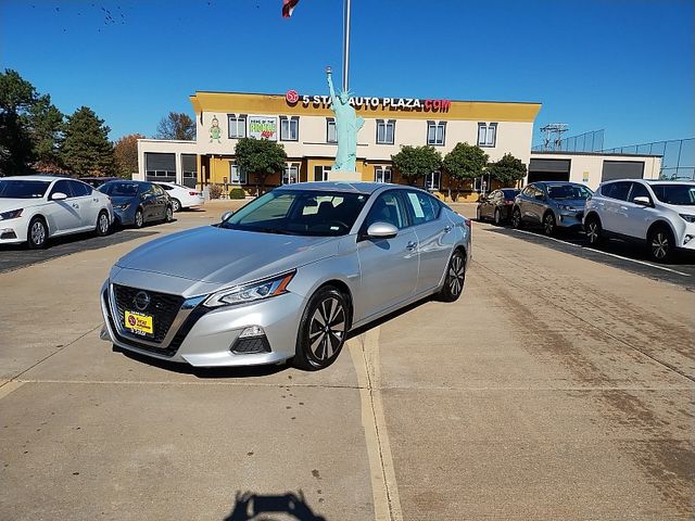 2022 Nissan Altima 2.5 SV