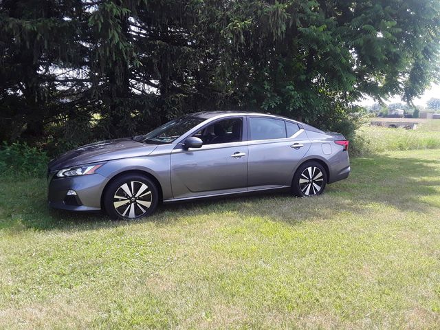 2022 Nissan Altima 2.5 SV