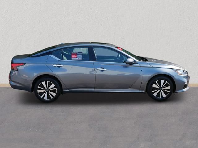 2022 Nissan Altima 2.5 SL