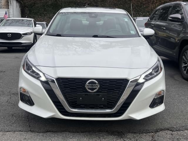 2022 Nissan Altima 2.5 Platinum