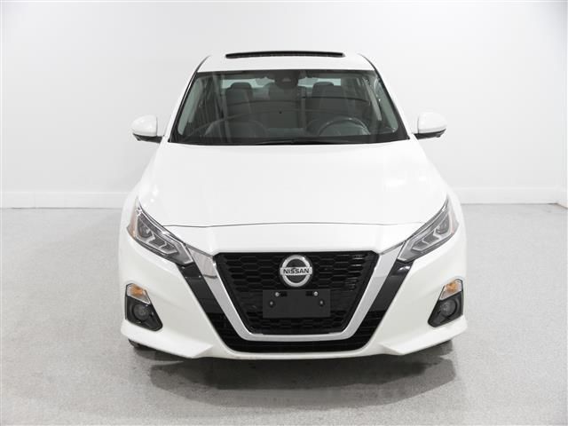 2022 Nissan Altima 2.5 Platinum