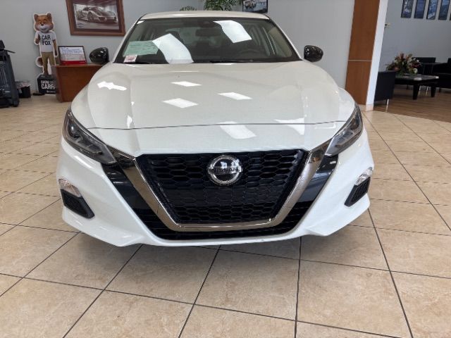 2022 Nissan Altima 2.5 SR