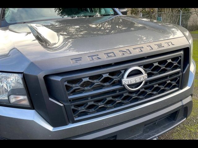 2022 Nissan Frontier S