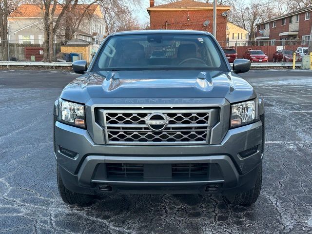 2022 Nissan Frontier SV