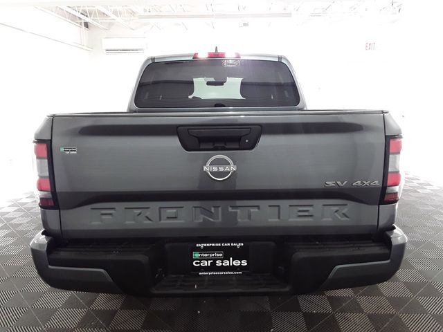 2022 Nissan Frontier SV