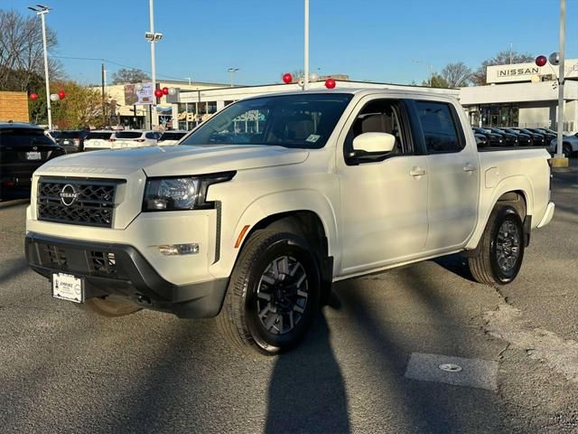 2022 Nissan Frontier SV