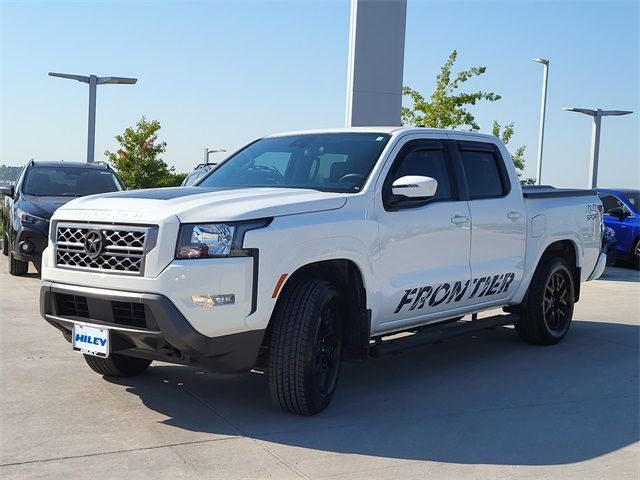 2022 Nissan Frontier SV