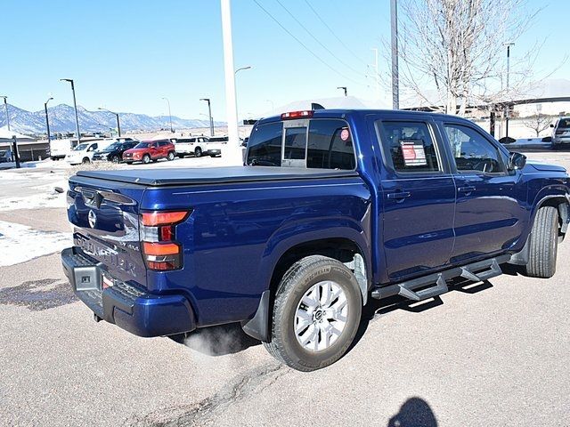 2022 Nissan Frontier SV