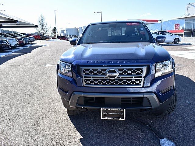 2022 Nissan Frontier SV