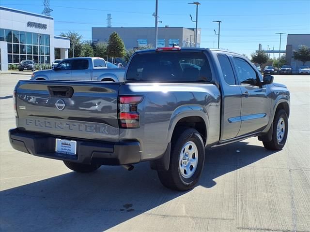 2022 Nissan Frontier S