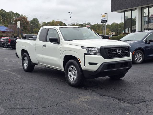 2022 Nissan Frontier S