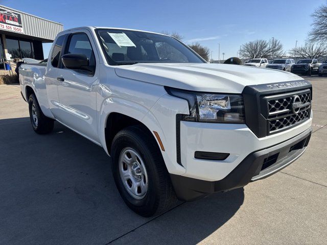 2022 Nissan Frontier S