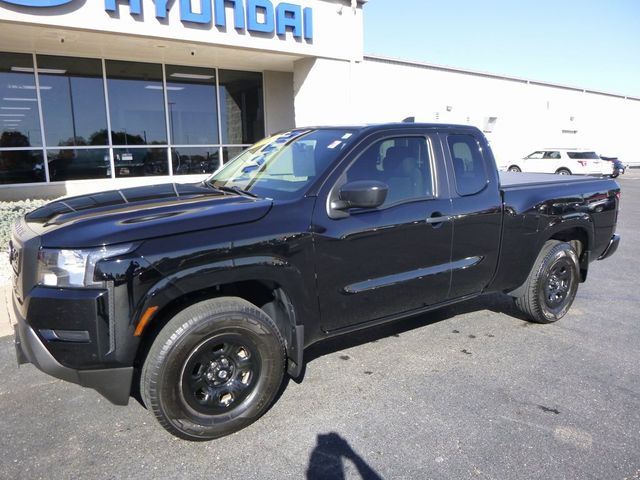 2022 Nissan Frontier S