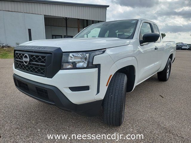 2022 Nissan Frontier S