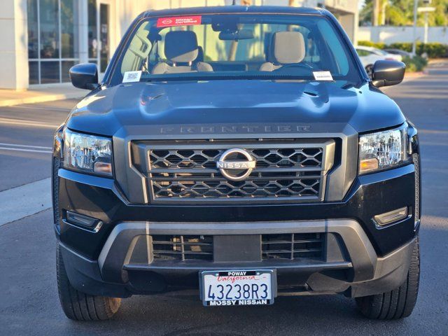 2022 Nissan Frontier S