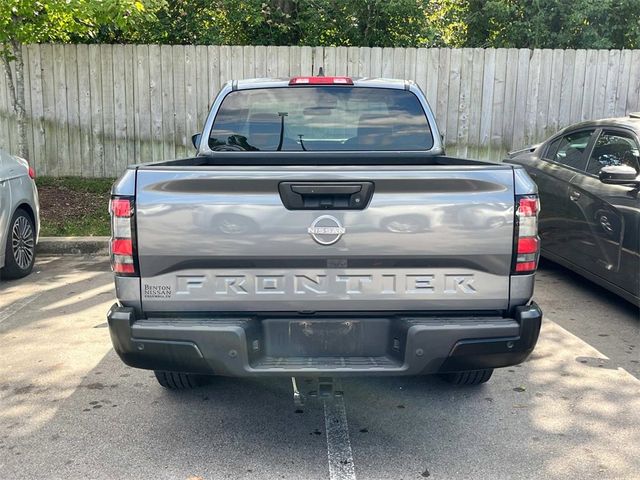 2022 Nissan Frontier S