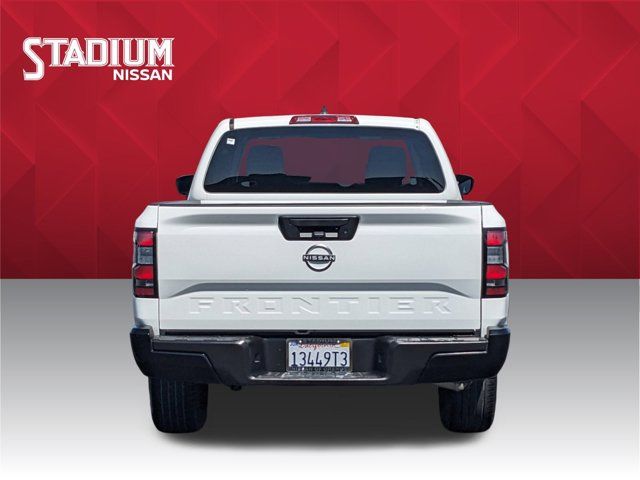 2022 Nissan Frontier S