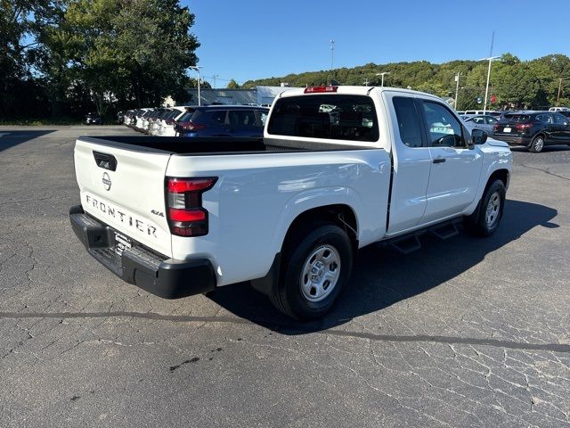 2022 Nissan Frontier S