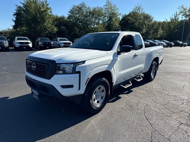 2022 Nissan Frontier S