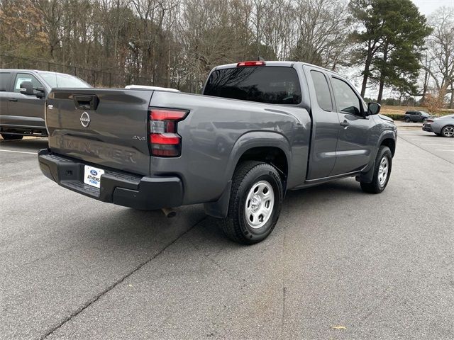 2022 Nissan Frontier S