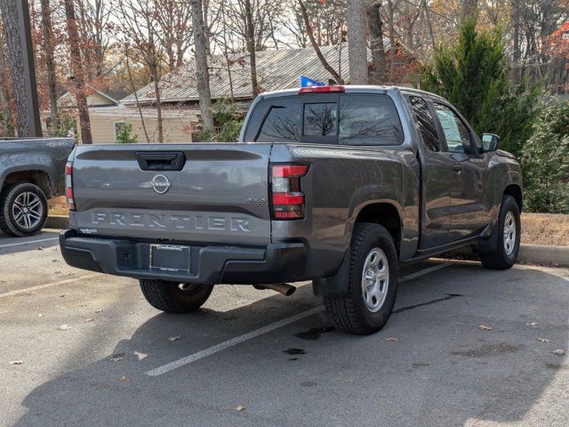 2022 Nissan Frontier S