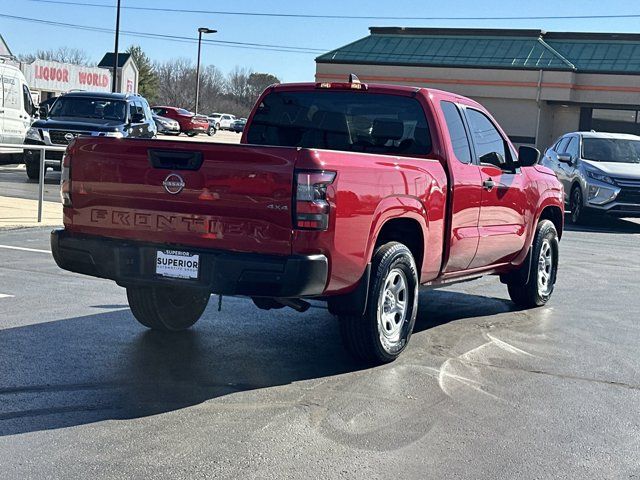 2022 Nissan Frontier S