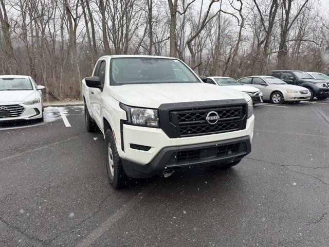 2022 Nissan Frontier S