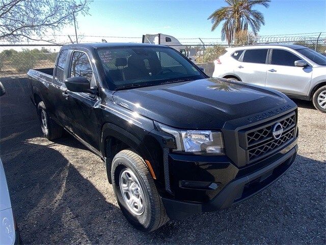 2022 Nissan Frontier S