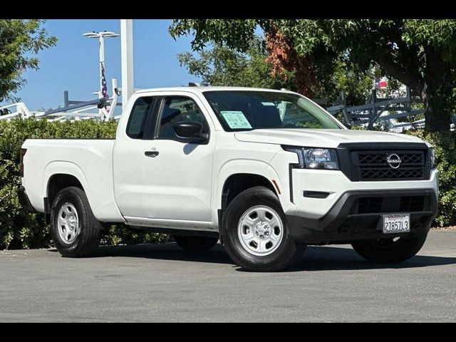 2022 Nissan Frontier S