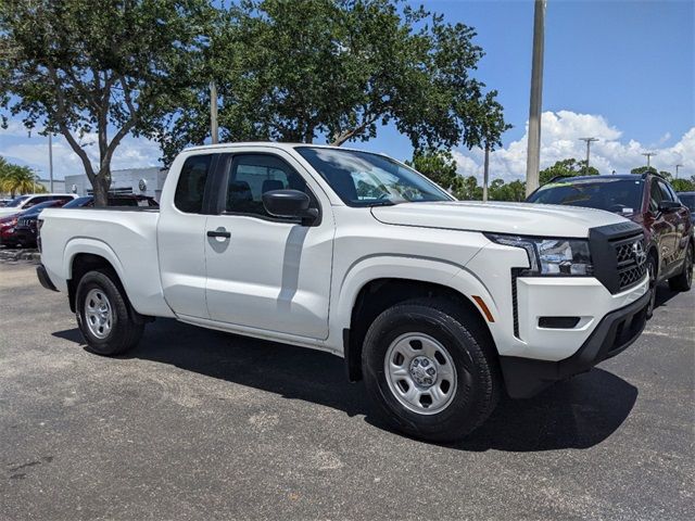 2022 Nissan Frontier S