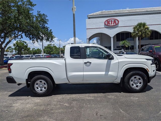 2022 Nissan Frontier S