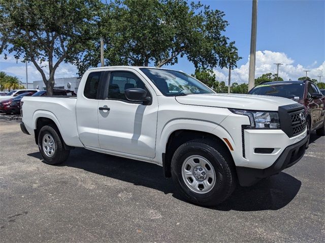 2022 Nissan Frontier S