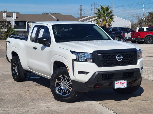 2022 Nissan Frontier S