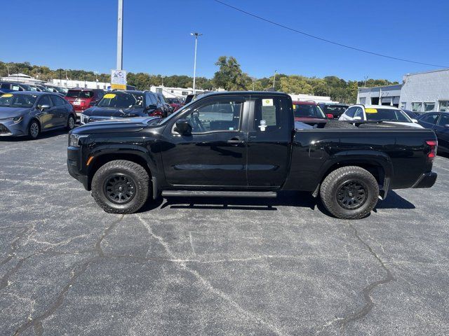 2022 Nissan Frontier S