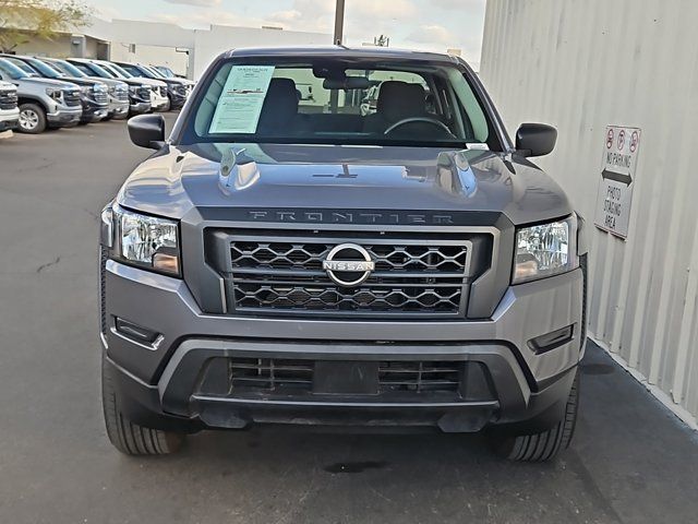 2022 Nissan Frontier S