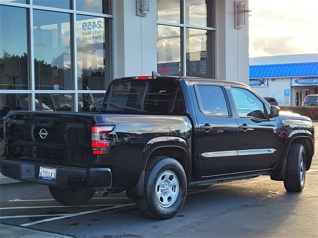 2022 Nissan Frontier S