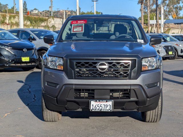 2022 Nissan Frontier S