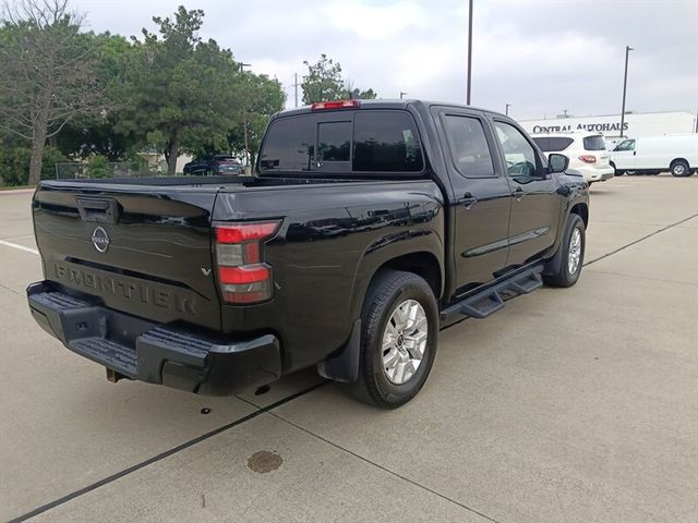 2022 Nissan Frontier SV