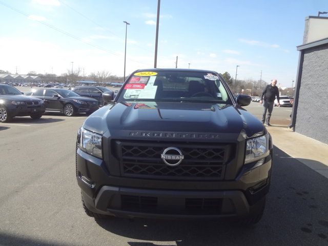 2022 Nissan Frontier S