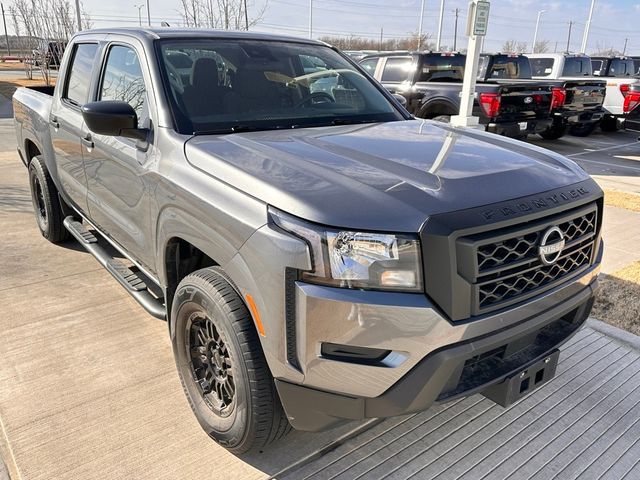 2022 Nissan Frontier S