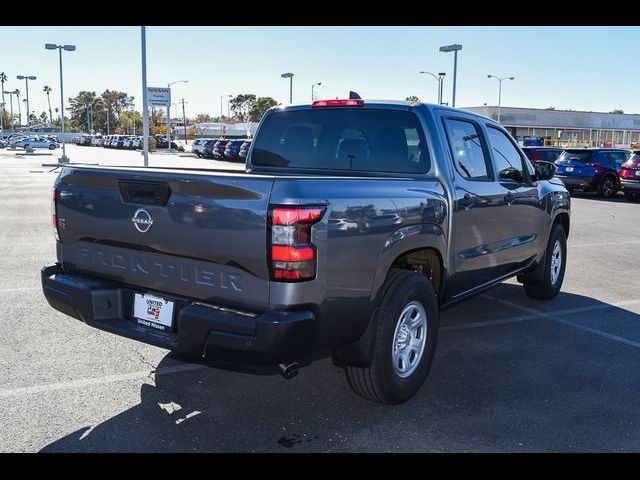 2022 Nissan Frontier S